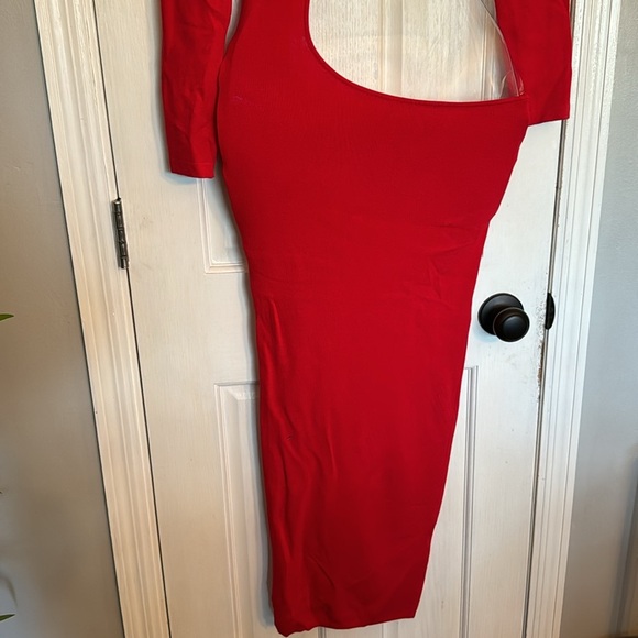 Hera Collection cut out red spandex pencil dress NWT L - Picture 3 of 9